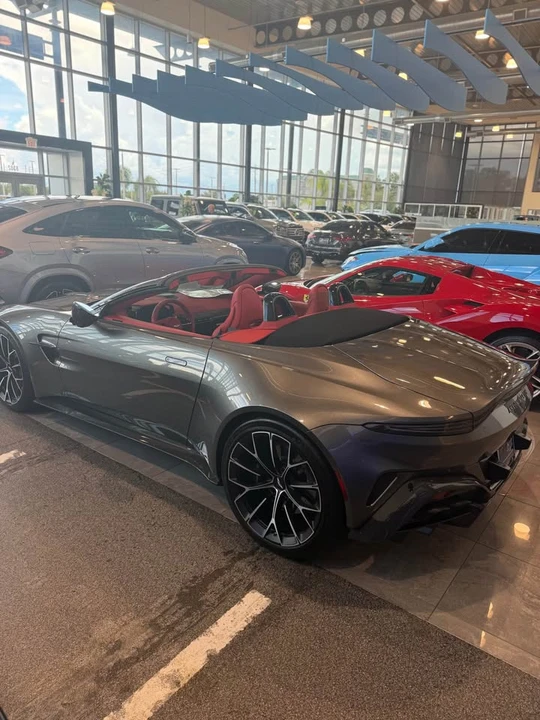 2026 Aston Martin V8 Vantage (2019+) - Image 4 of 10