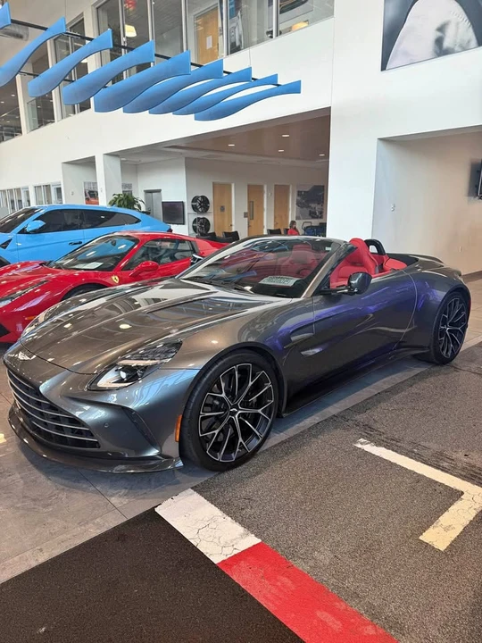 2026 Aston Martin V8 Vantage (2019+) - Image 1 of 10
