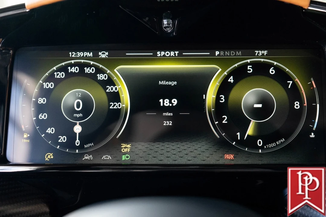2026 Aston Martin V8 Vantage (2019+) - Image 4 of 21