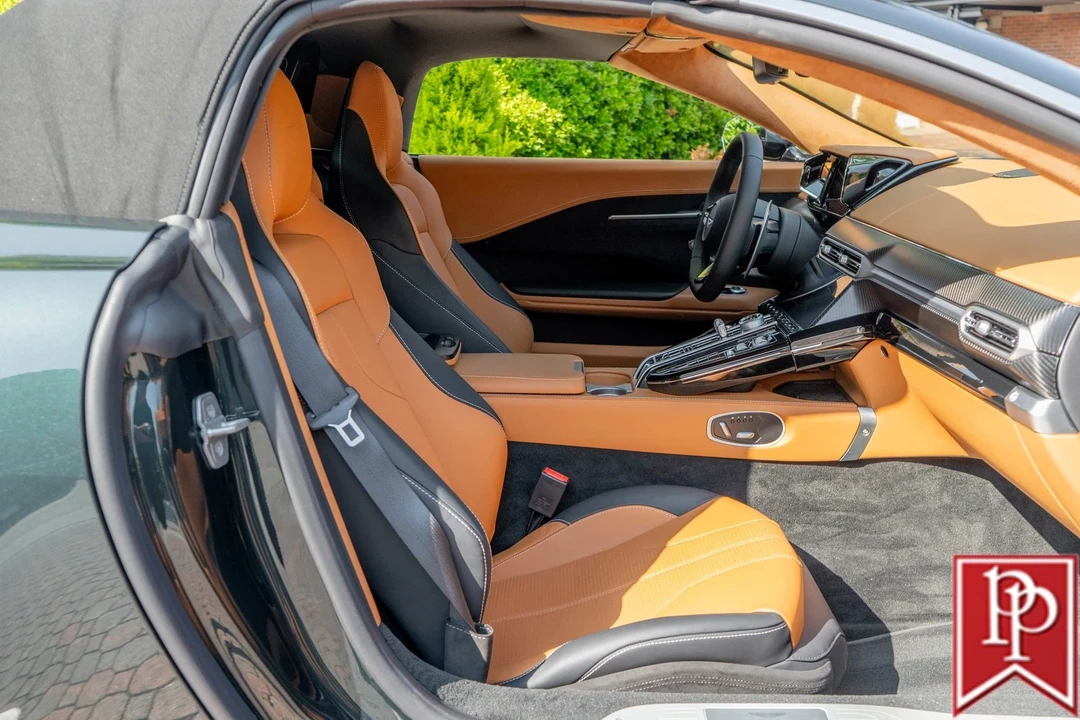 2026 Aston Martin V8 Vantage (2019+) - Image 21 of 21