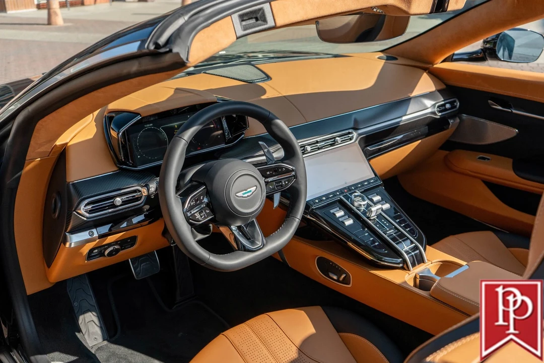 2026 Aston Martin V8 Vantage (2019+) - Image 2 of 21