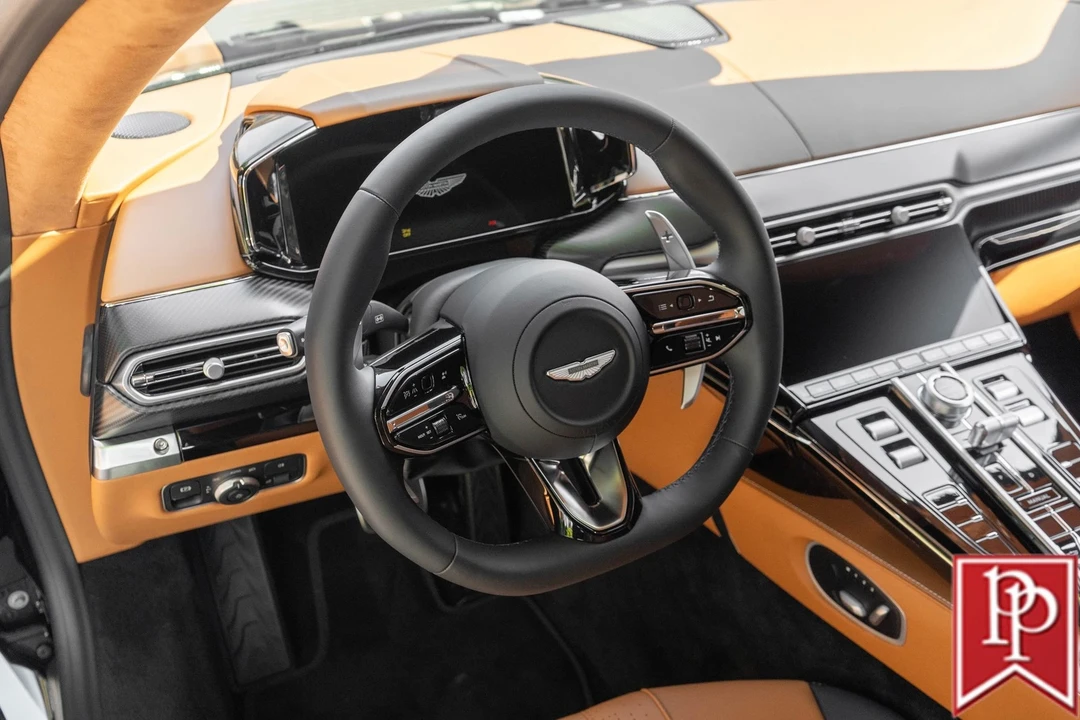 2026 Aston Martin V8 Vantage (2019+) - Image 12 of 21