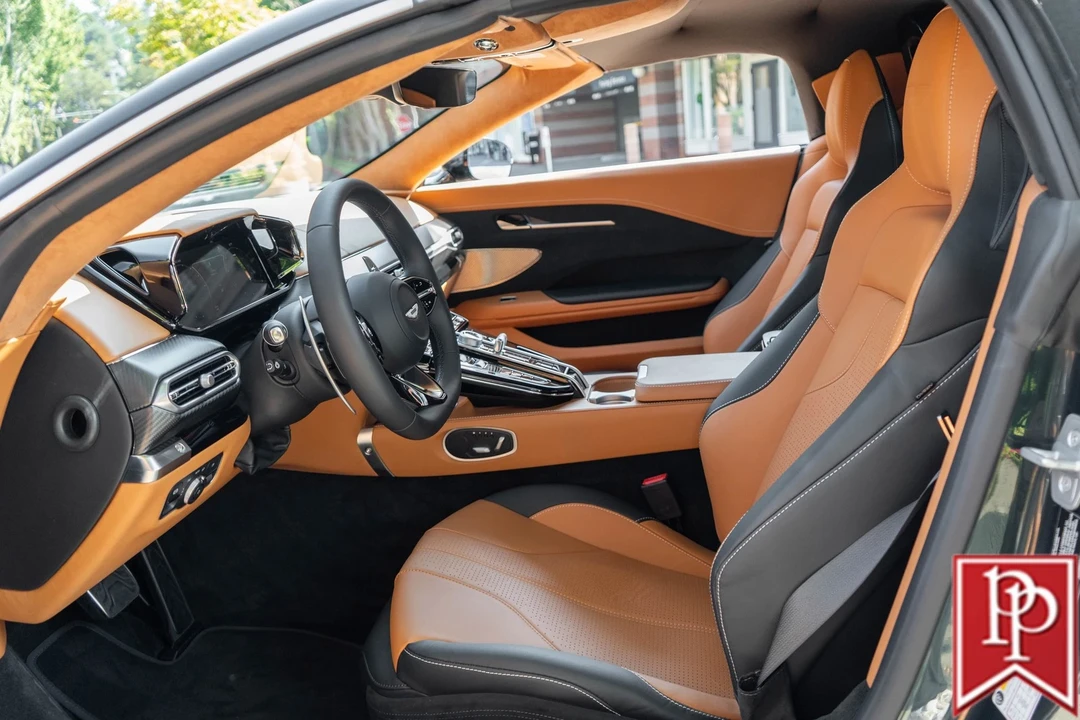 2026 Aston Martin V8 Vantage (2019+) - Image 8 of 21