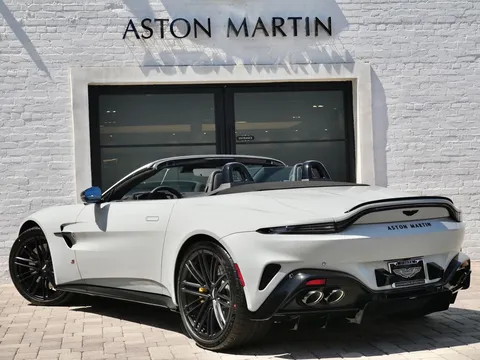2026 Aston Martin Vantage - Image 2 of 28
