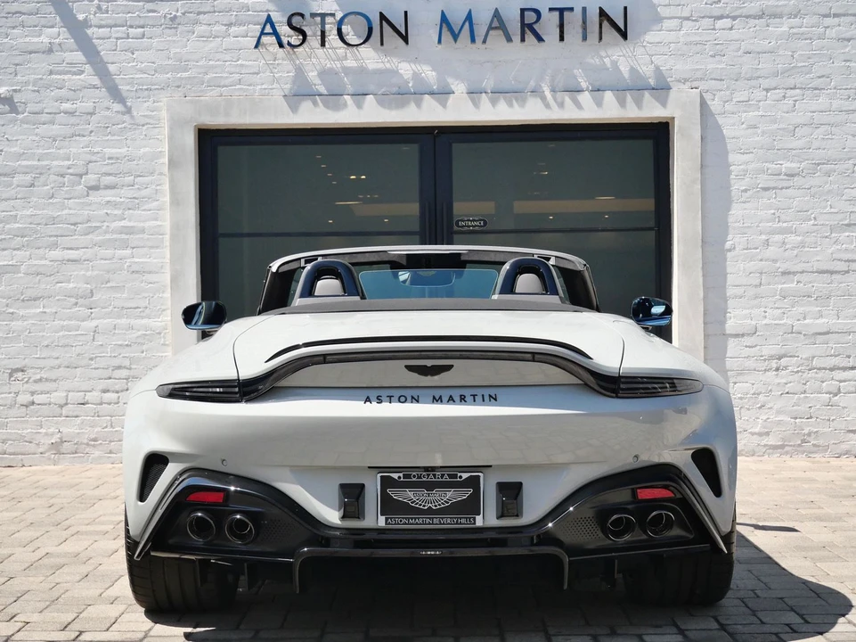 2026 Aston Martin Vantage - Image 20 of 28