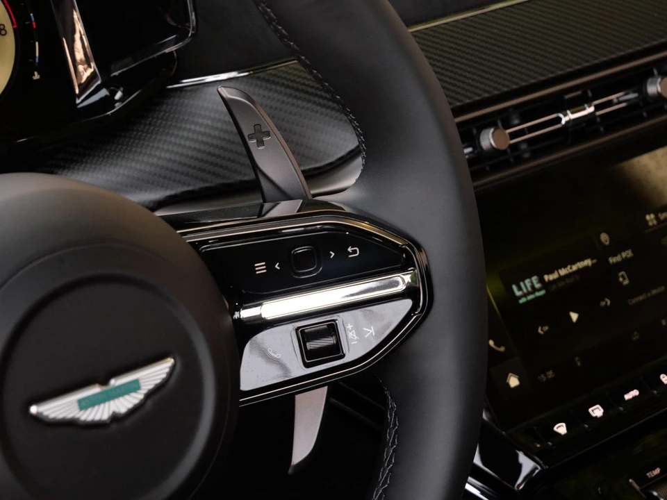 2026 Aston Martin Vantage - Image 21 of 28