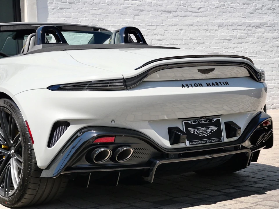 2026 Aston Martin Vantage - Image 8 of 28