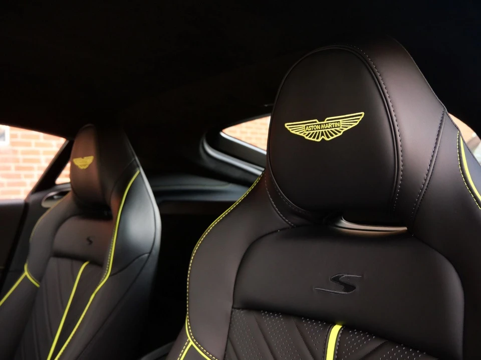 2026 Aston Martin V8 Vantage (2019+) - Image 5 of 25