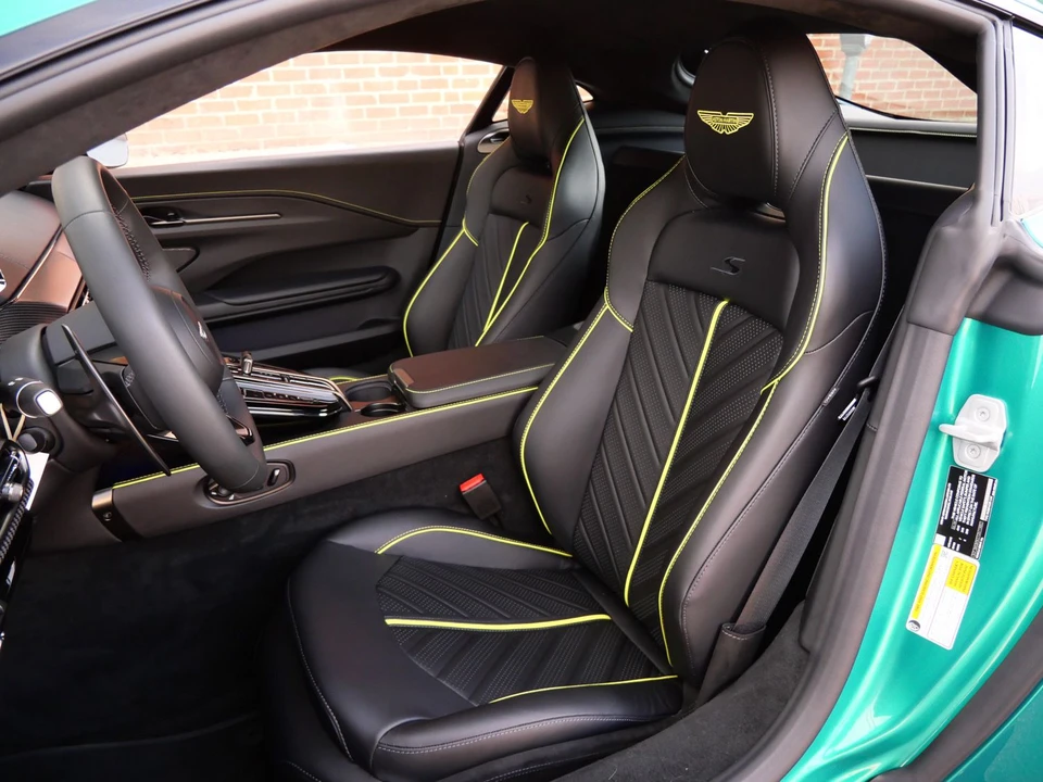 2026 Aston Martin V8 Vantage (2019+) - Image 22 of 25