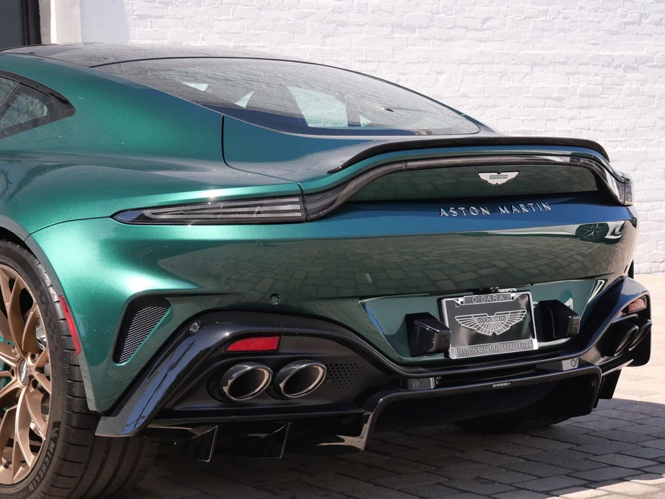 2026 Aston Martin V8 Vantage (2019+) - Image 8 of 27