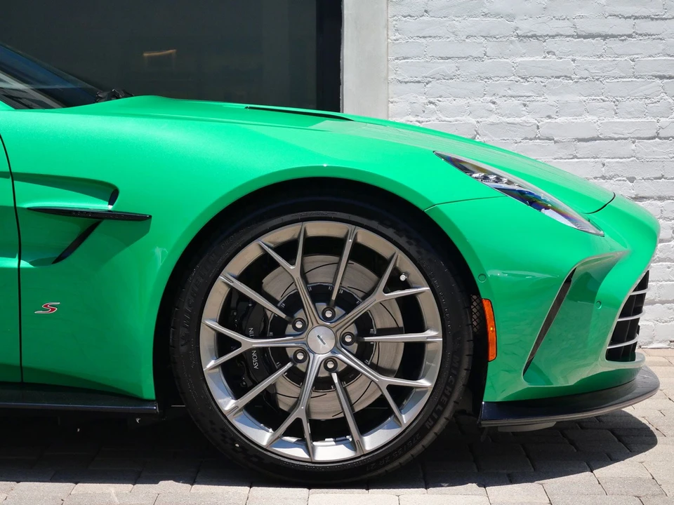 2026 Aston Martin Vantage - Image 5 of 27