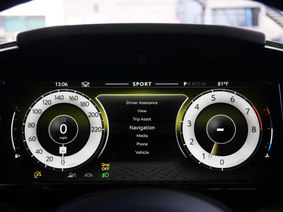 2026 Aston Martin Vantage - Image 7 of 27