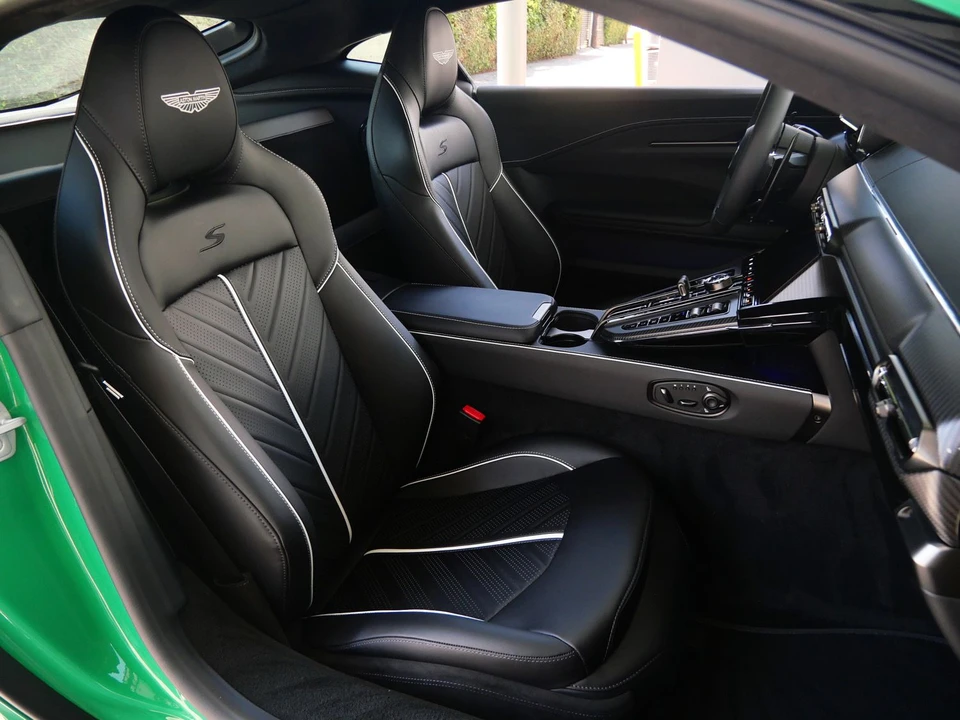 2026 Aston Martin Vantage - Image 13 of 27