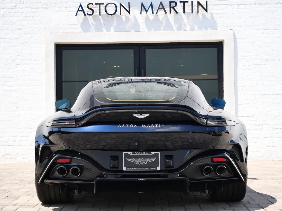 2026 Aston Martin V8 Vantage (2019+) - Image 25 of 26