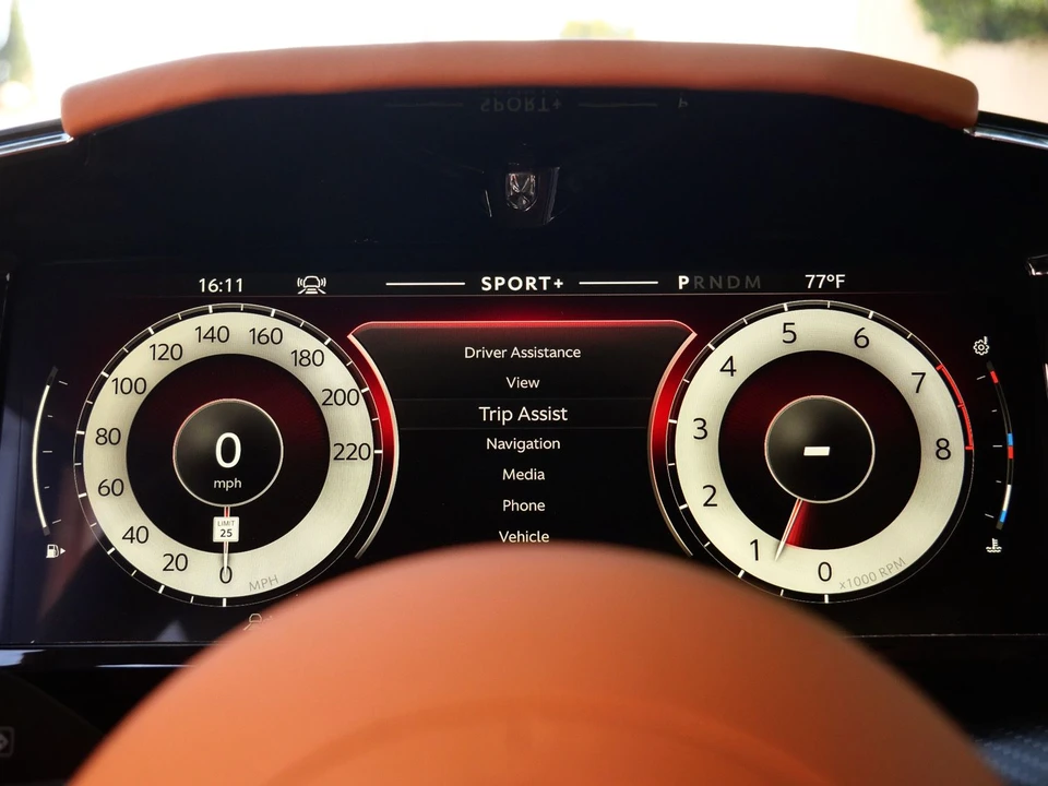 2026 Aston Martin V8 Vantage (2019+) - Image 6 of 27