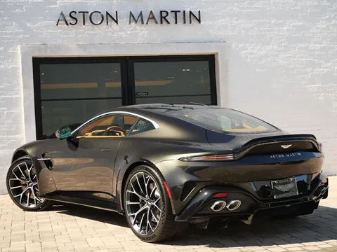 2026 Aston Martin V8 Vantage (2019+) - Image 2 of 27