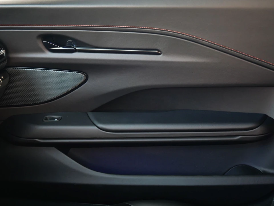 2026 Aston Martin V8 Vantage (2019+) - Image 20 of 26