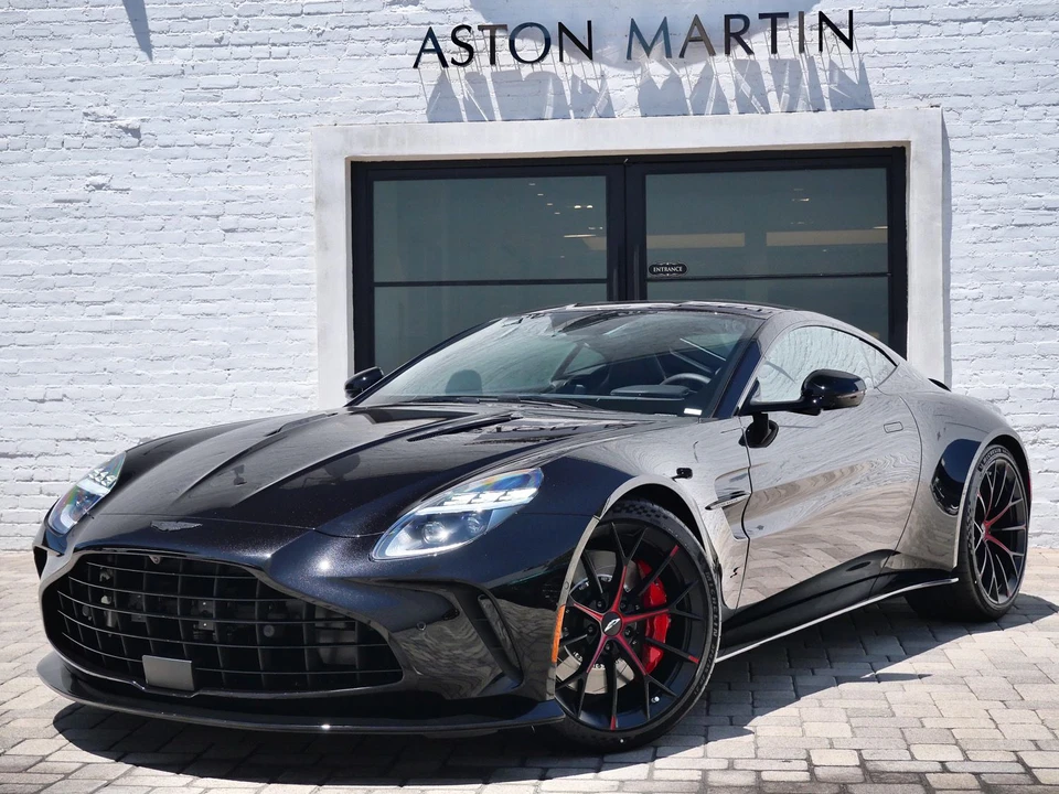 2026 Aston Martin V8 Vantage (2019+) - Image 16 of 26