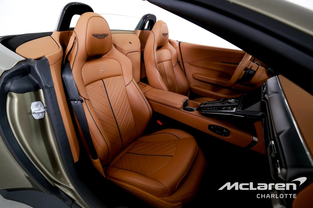 2026 Aston Martin V8 Vantage (2019+) - Image 20 of 31