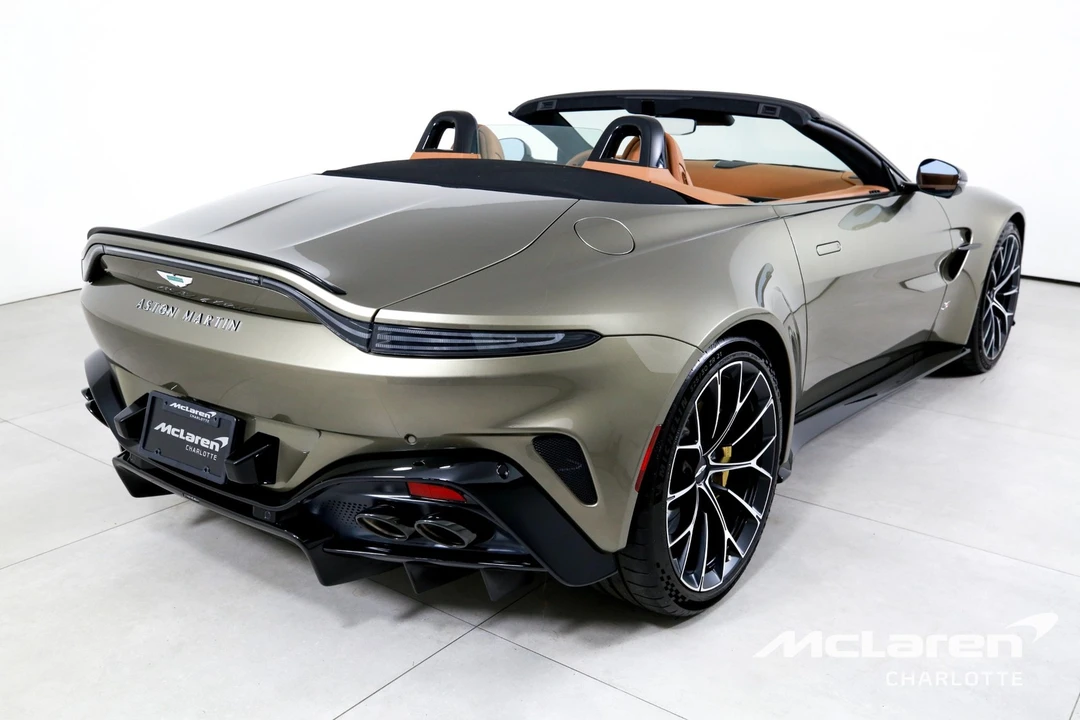 2026 Aston Martin V8 Vantage (2019+) - Image 9 of 31