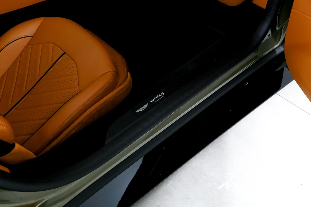 2026 Aston Martin V8 Vantage (2019+) - Image 22 of 31