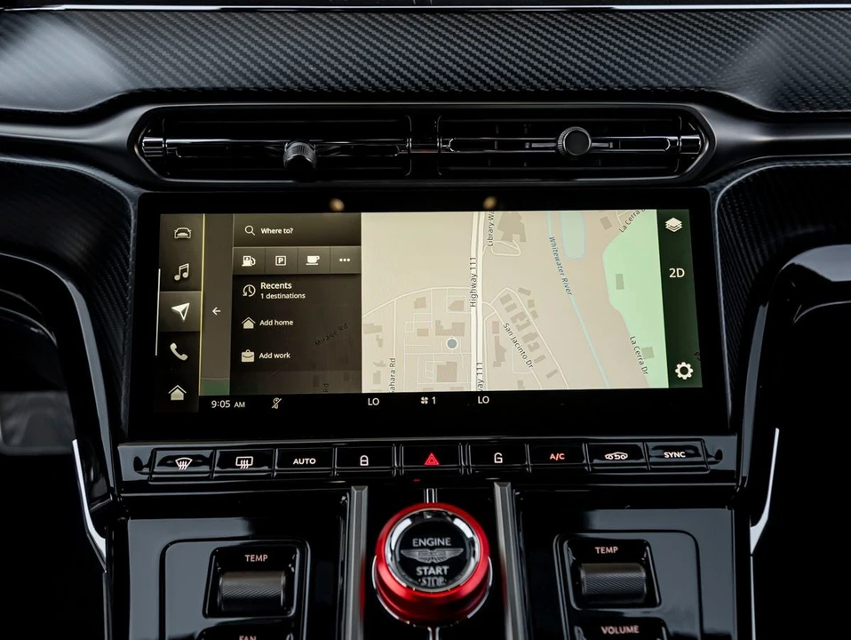 2026 Aston Martin V8 Vantage (2019+) - Image 21 of 31
