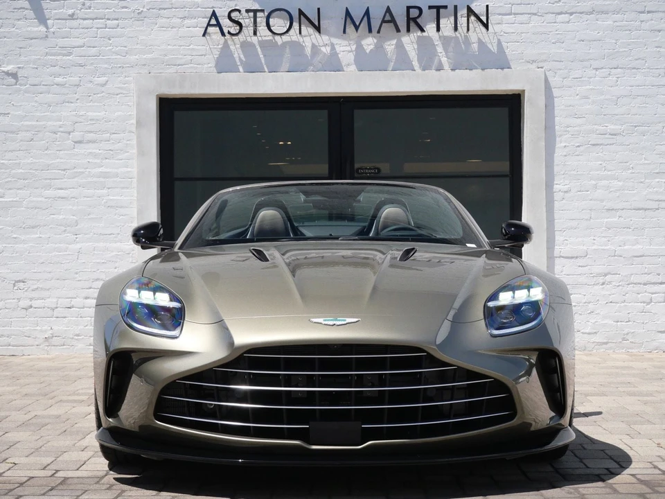 2026 Aston Martin V8 Vantage (2019+) - Image 7 of 27