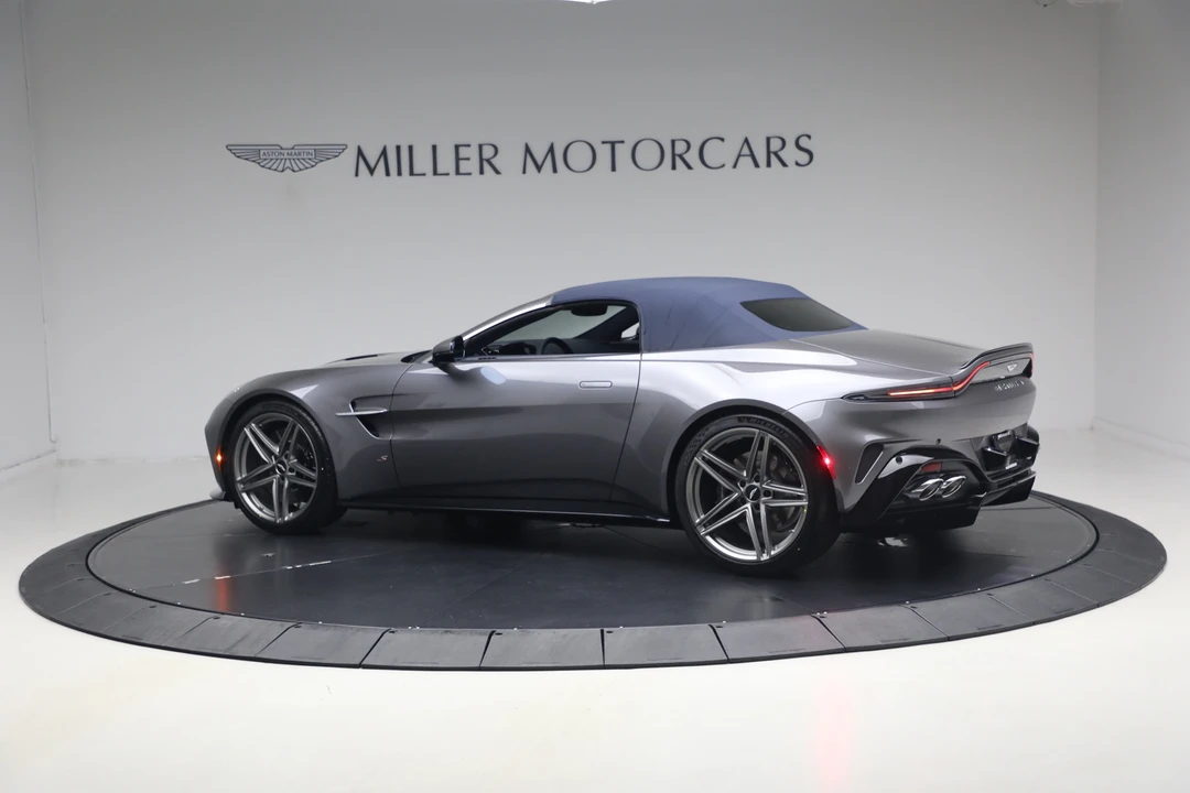 2026 Aston Martin V8 Vantage (2019+) - Image 26 of 31