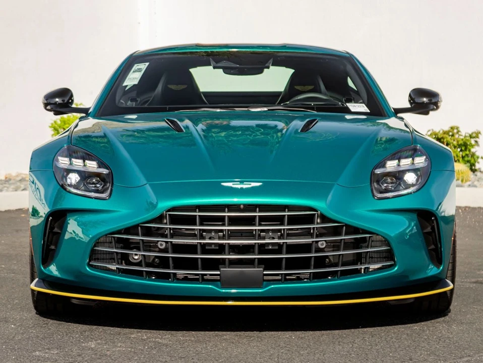 2026 Aston Martin Vantage - Image 3 of 31