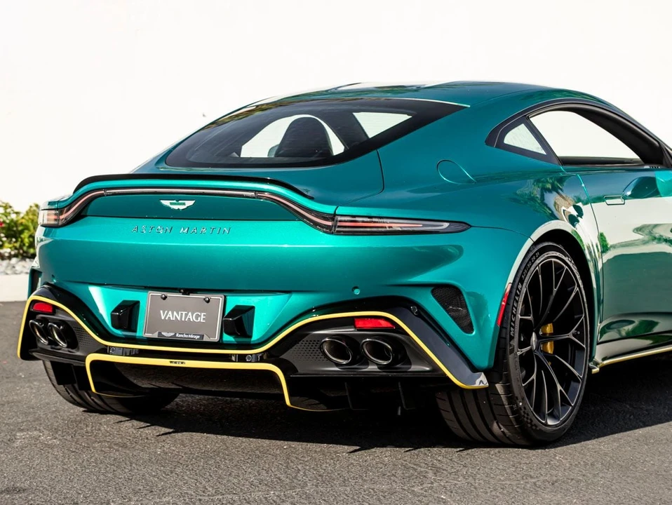 2026 Aston Martin Vantage - Image 7 of 31