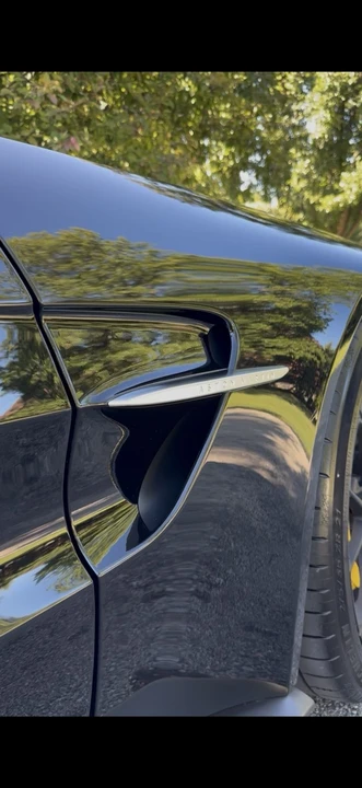 2026 Aston Martin V8 Vantage (2019+) - Image 5 of 9