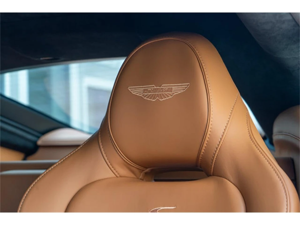2026 Aston Martin V8 Vantage (2019+) - Image 5 of 12