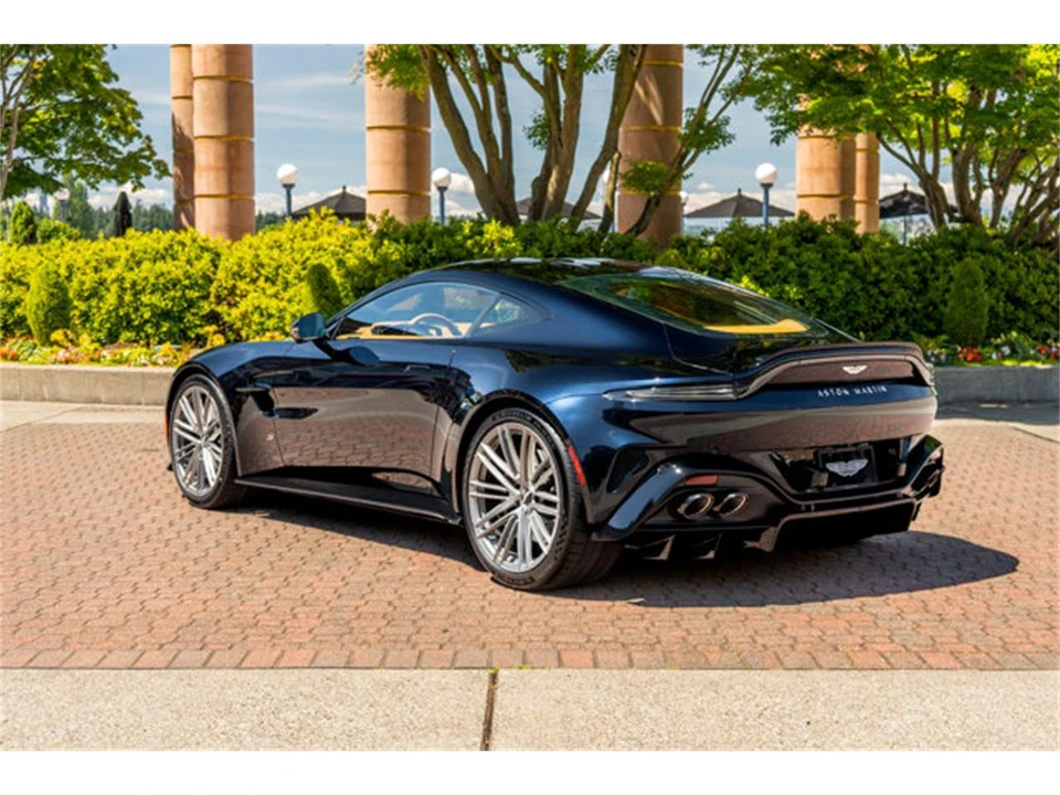 2026 Aston Martin V8 Vantage (2019+) - Image 2 of 12