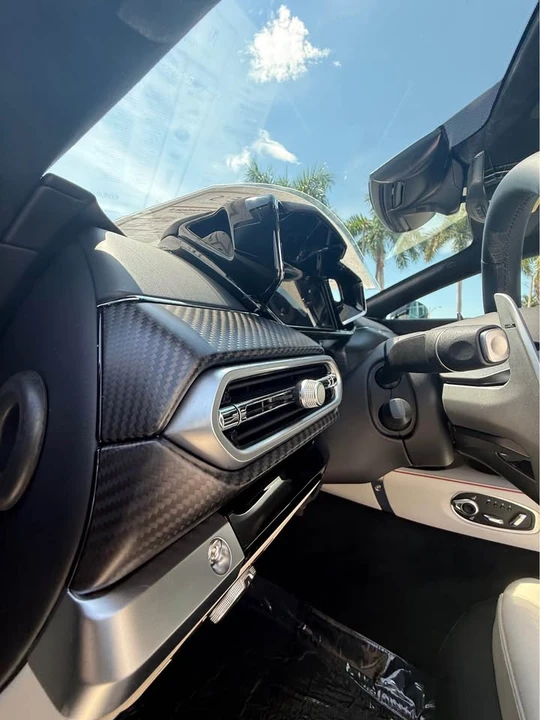 2026 Aston Martin V8 Vantage (2019+) - Image 9 of 20