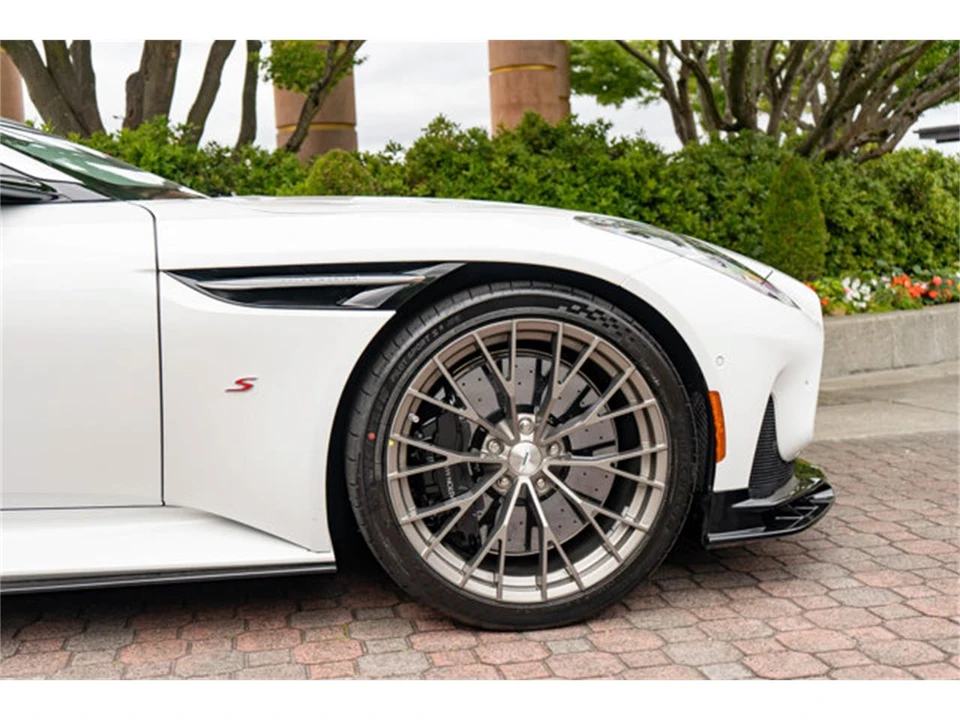2026 Aston Martin Vanquish 3rd Gen - Image 4 of 12