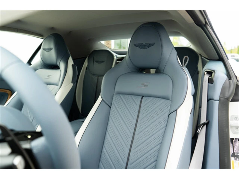 2026 Aston Martin Vanquish 3rd Gen - Image 12 of 31