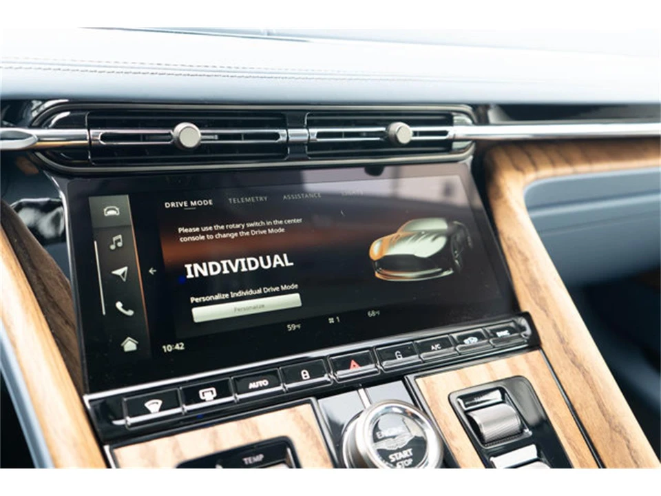 2026 Aston Martin Vanquish 3rd Gen - Image 18 of 31