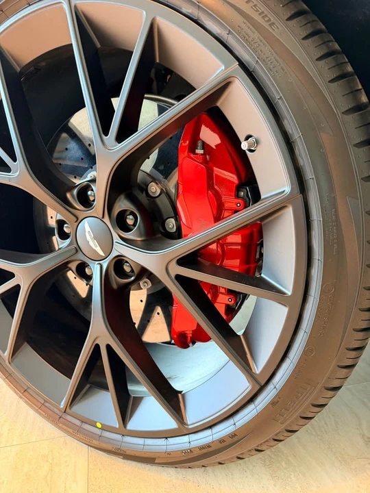 2026 Aston Martin DBX 707 - Image 4 of 14