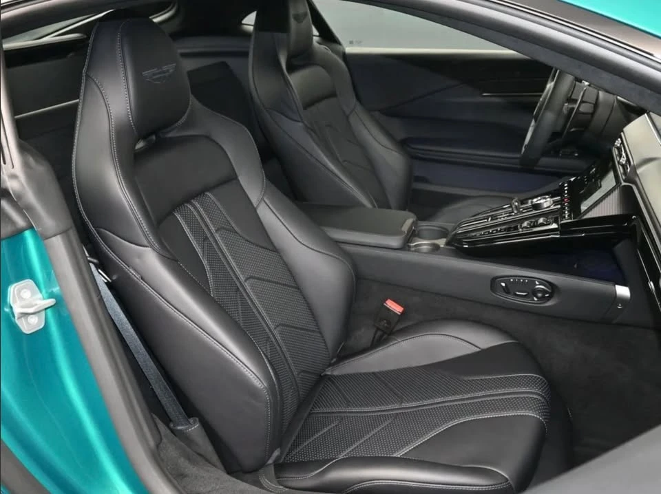 2026 Aston Martin V8 Vantage (2019+) - Image 10 of 15