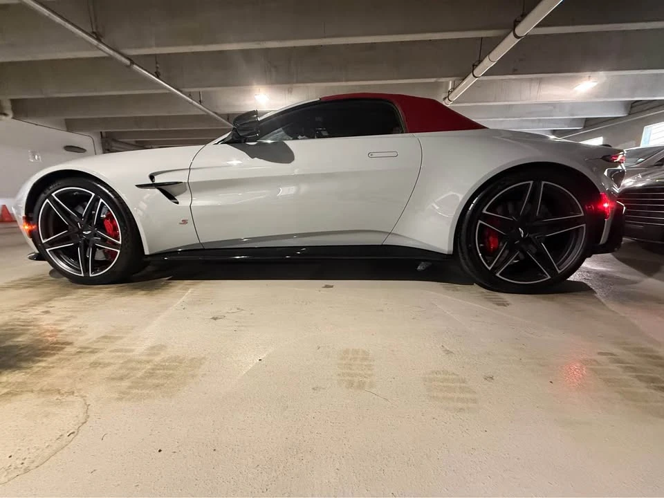 2026 Aston Martin V8 Vantage (2019+) - Image 4 of 16