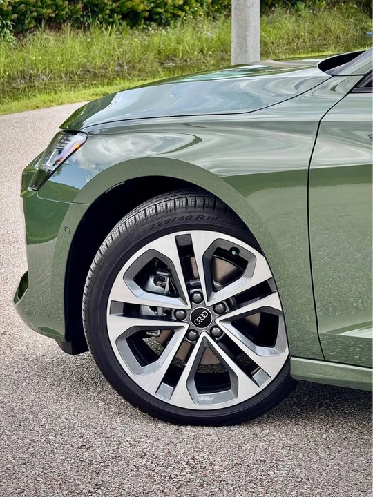 2026 Audi 8Y A3 - Image 3 of 20