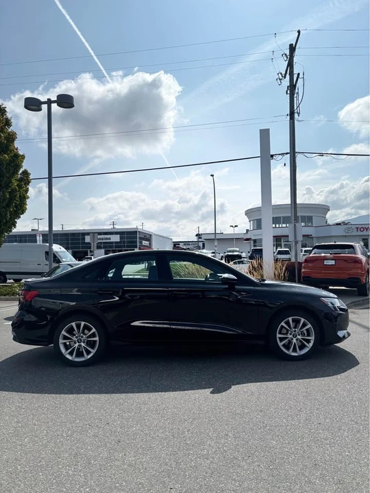 2026 Audi 8Y A3 - Image 3 of 10