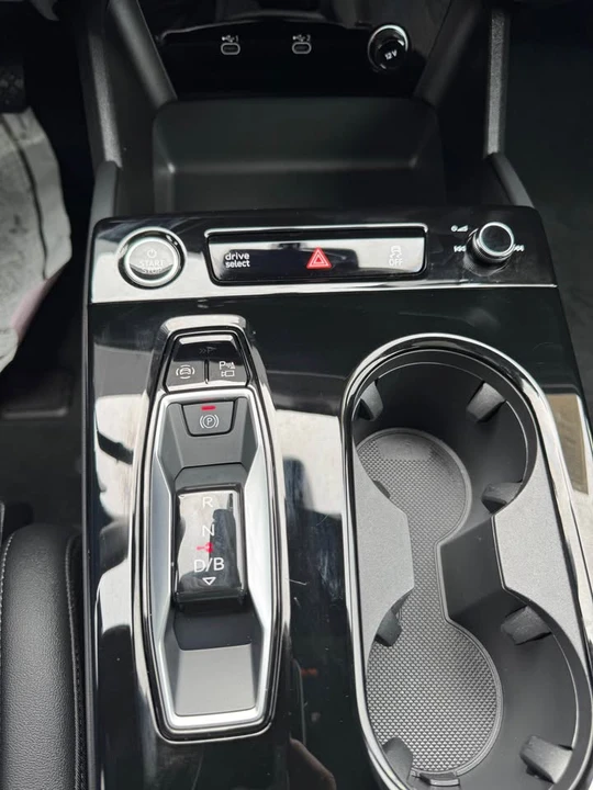 2026 Audi C8 A6 - Image 12 of 13