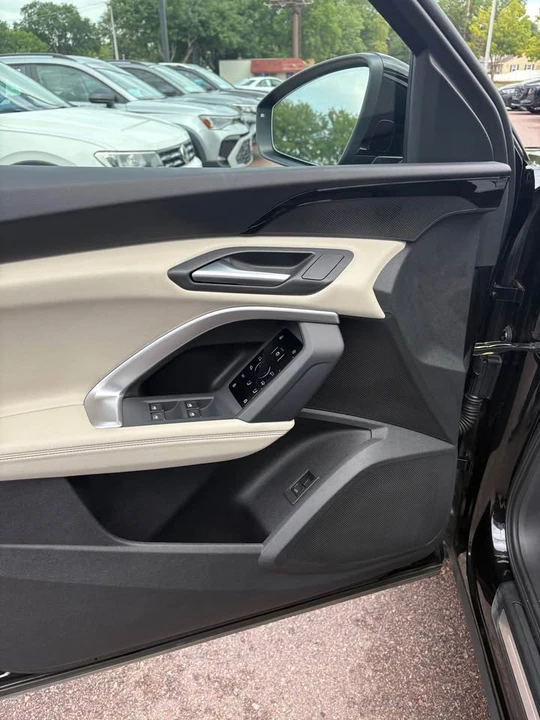 2026 Audi F3 Q3 - Image 8 of 14