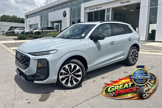 2026 Audi Q3 S Line