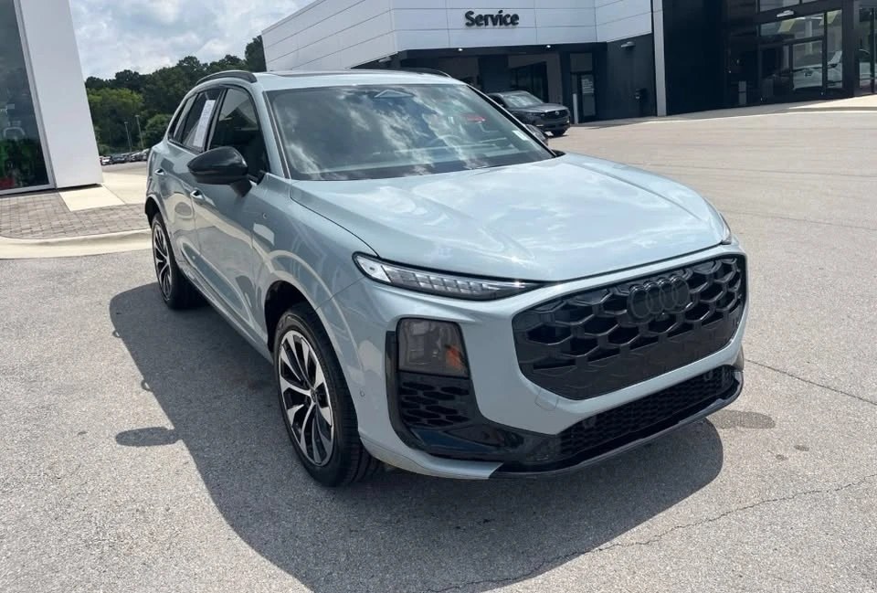 2026 Audi F3 Q3 - Image 3 of 16