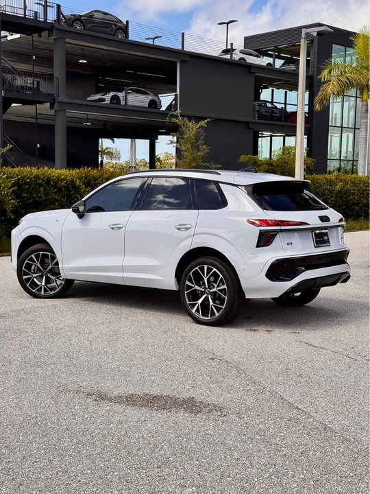 2026 Audi F3 Q3 - Image 3 of 20