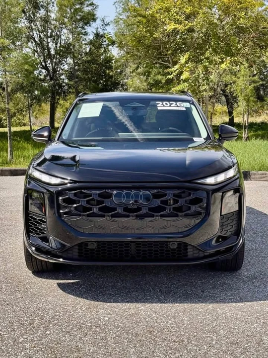 2026 Audi F3 Q3 - Image 2 of 20