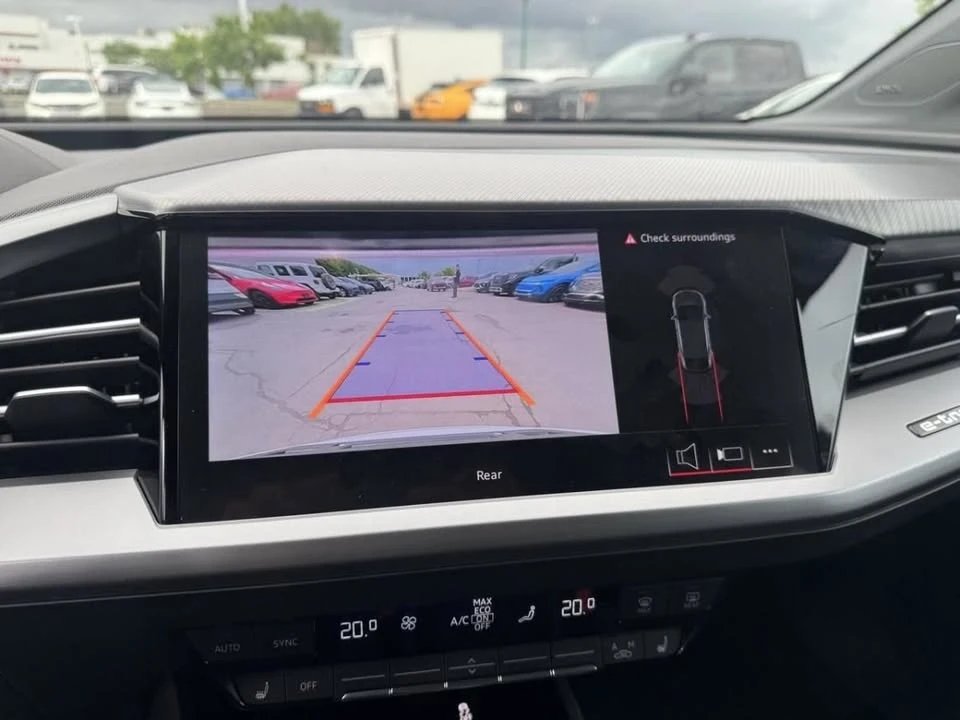 2026 Audi Q4 e-tron - Image 13 of 17