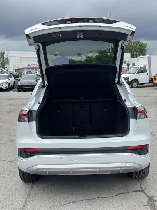 2026 Audi Q4 e-tron - Image 14 of 17